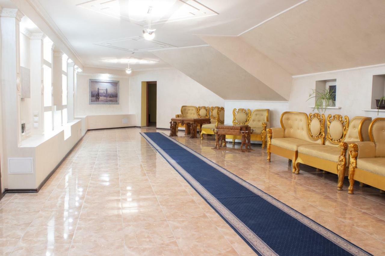 Britaniya Hotel Harkiv Exterior foto